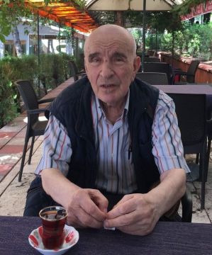 EĞİTİMCİ GAZETECİ YAZAR MÜSLİM TUNABOYLU ANILIYOR