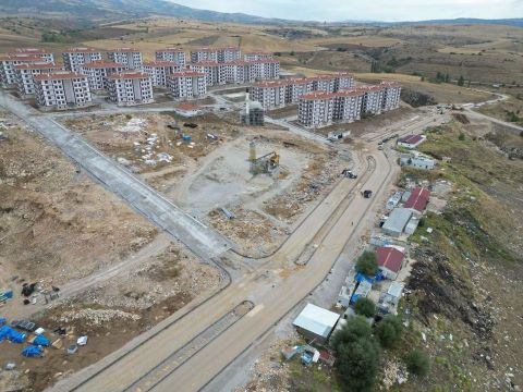 GÜNAY:TOKİ'DE ANAHTAR TESLİMİ 16 EKİM’DE BAŞLAYACAK