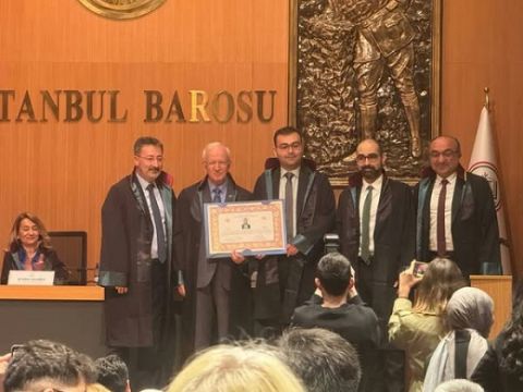 Av. Ahmet Özdel’in oğlu cübbe giydi