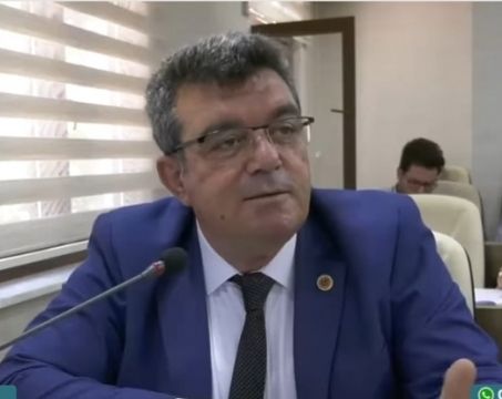 CHP'li Er, 'Derinçay'ı gündemden düşürmüyor!