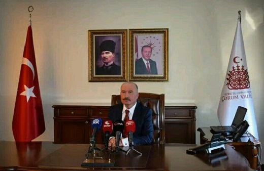 Vali Çalgan, Çorumluların bayramını kutladı