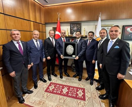 'Çorum'da Değişim Zamanı' Ekibinden TBMM'ye çıkarma