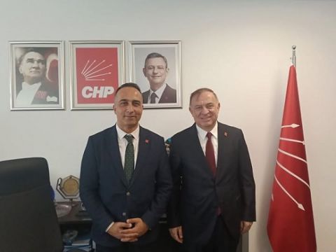 Gökan Zeybek'ten Çorum delegasyonuna teşekkür