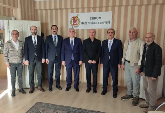 Başdenetçi Akarca'dan Gazeteciler Cemiyeti'ne ziyaret