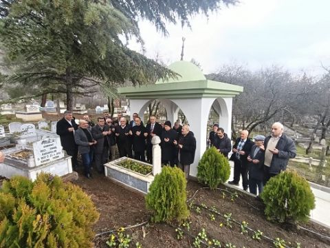 Cumhuriyetçi Müftü İsmail Hakkı kabri başında anıldı