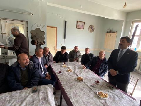 Akaryakıt maliyeti nakliyecinin belini büküyor