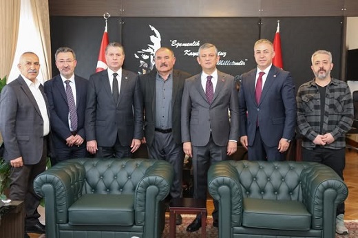 Çorum Heyetinden CHP Lideri Özel'e kongre daveti