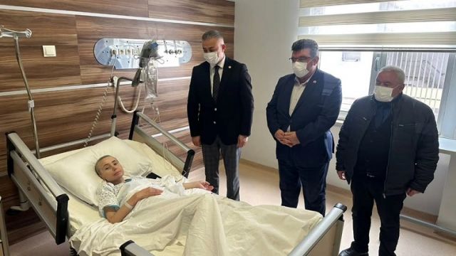 Tahtasız’dan Nergis Ay’a geçmiş olsun ziyareti