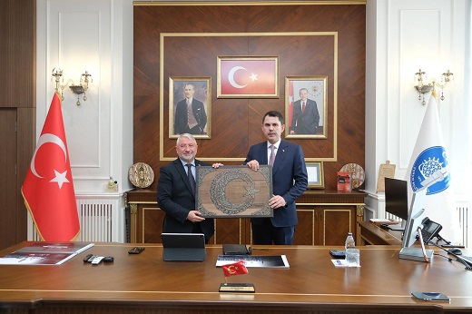 Bakan Kurum'dan Çorum'a müjdeli haberler