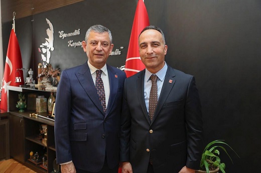 CHP iktidar yolculuğu için sahaya iniyor