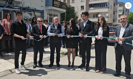 Aşkın Nur Demirel’in danışmanlık ofisi açıldı