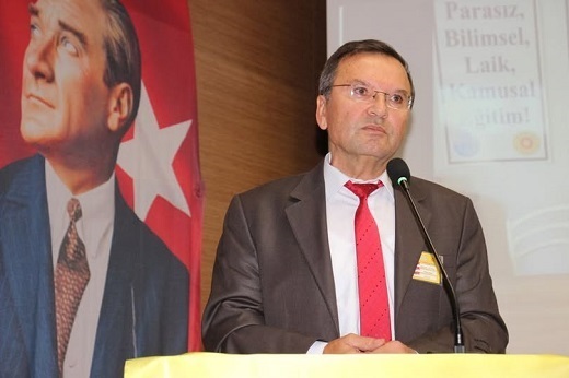 'Eğitim siyasi kadrolaşmanın aparatı haline getirildi'