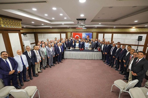 Dinçer Solmaz: “Yolumuzu milletle belirledik”