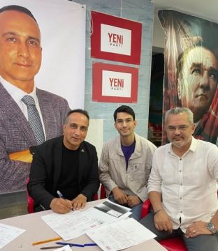 Gençler 'Yeni'yi Sever' deyip üye oldu