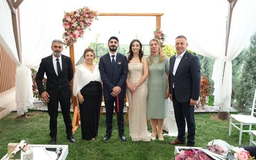 Tahtasız Ailesinin en mutlu günü