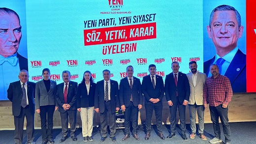 Yeni Parti'de 'Demokrasi Şöleni' başladı